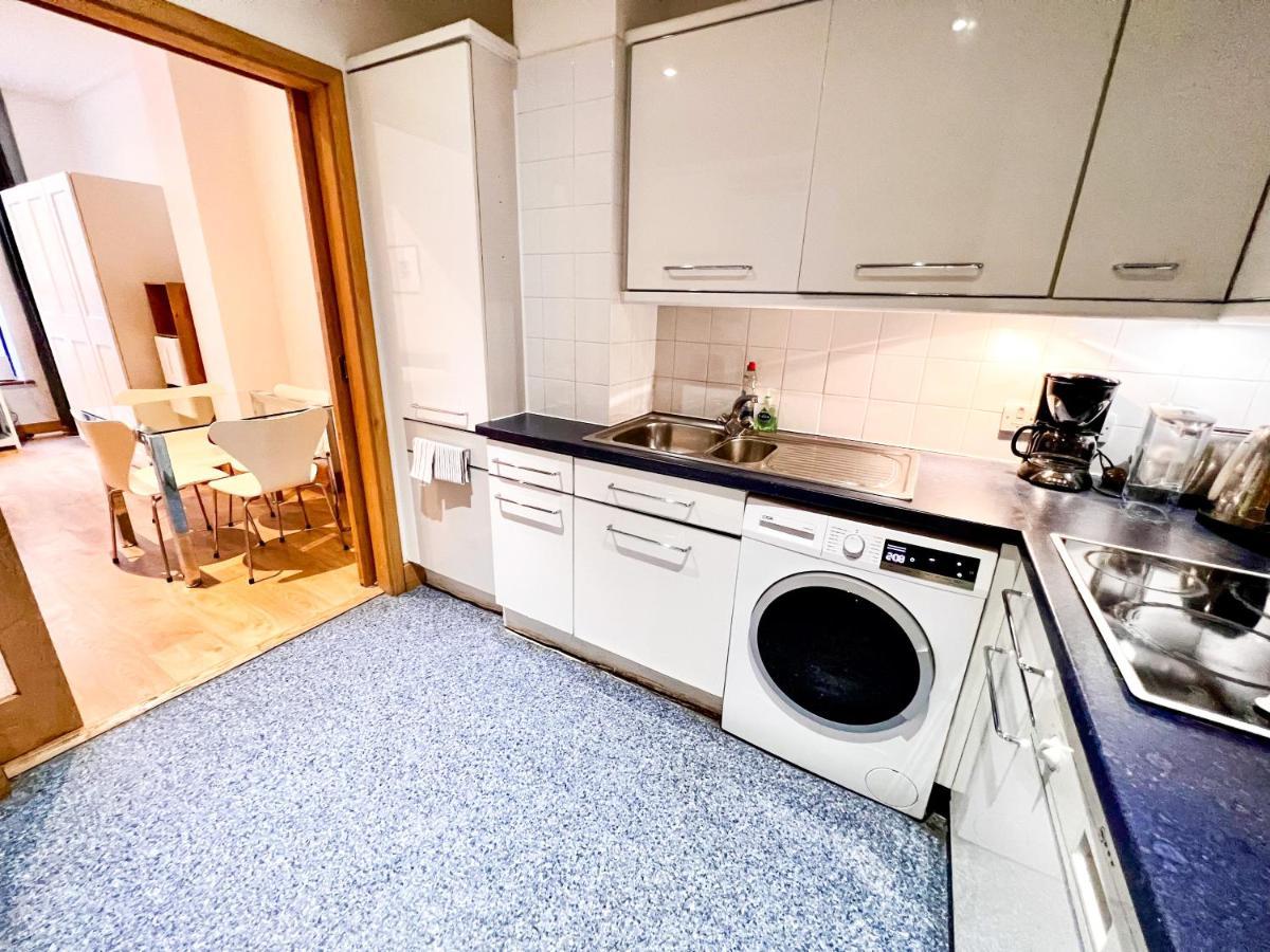 Superior Entire Apartment Between St Pauls Cathedral And Covent Garden Londra Dış mekan fotoğraf