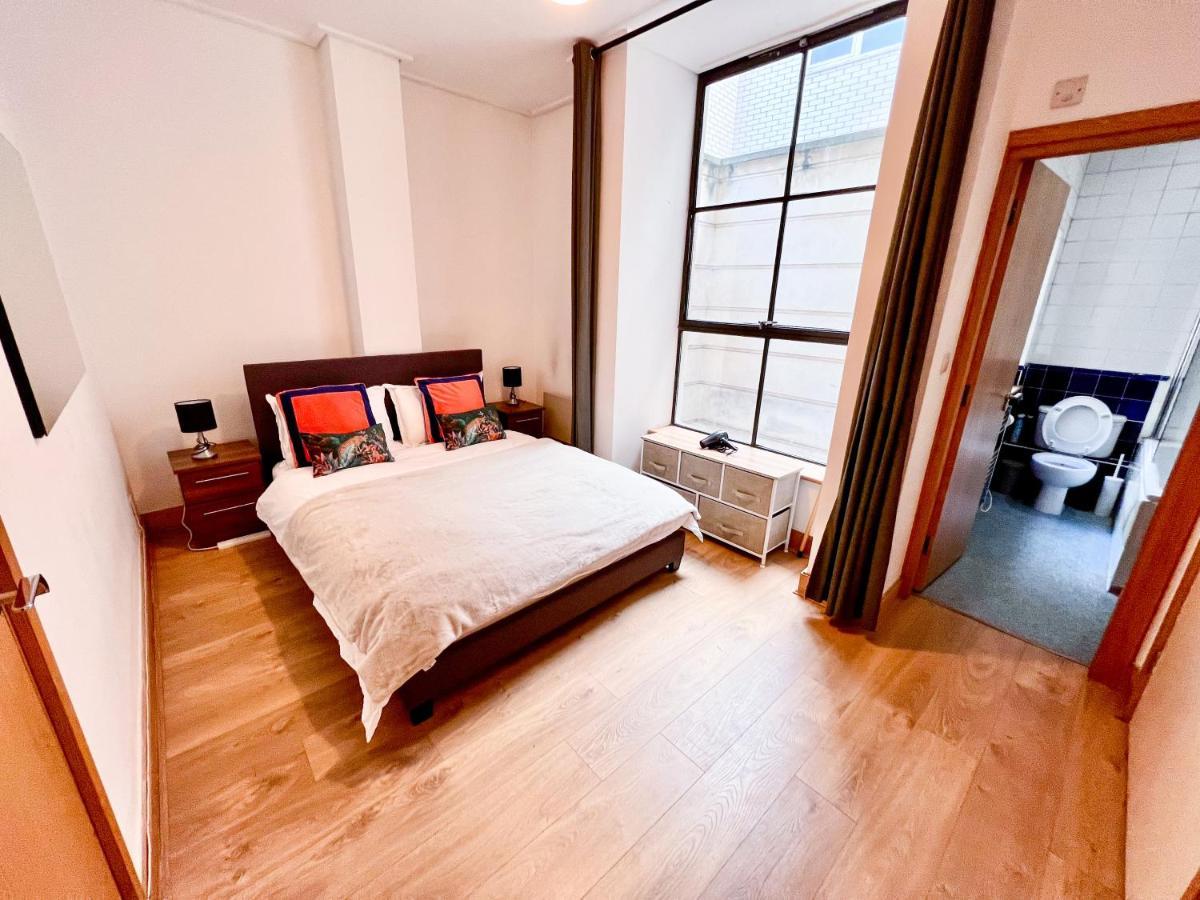 Superior Entire Apartment Between St Pauls Cathedral And Covent Garden Londra Dış mekan fotoğraf