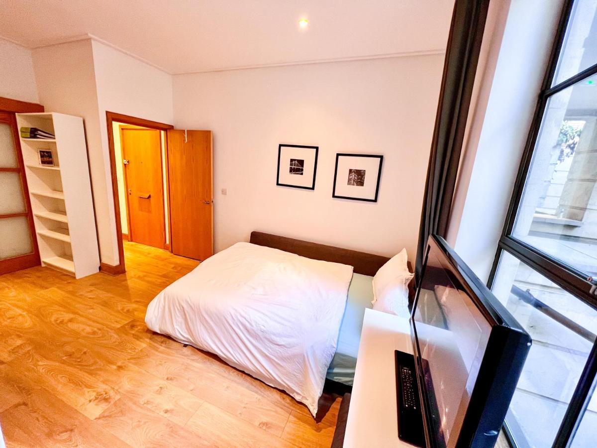 Superior Entire Apartment Between St Pauls Cathedral And Covent Garden Londra Dış mekan fotoğraf