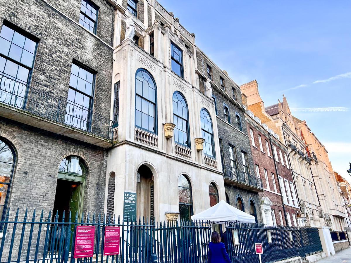 Superior Entire Apartment Between St Pauls Cathedral And Covent Garden Londra Dış mekan fotoğraf