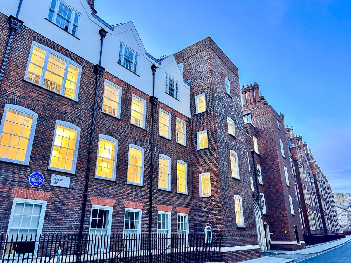 Superior Entire Apartment Between St Pauls Cathedral And Covent Garden Londra Dış mekan fotoğraf