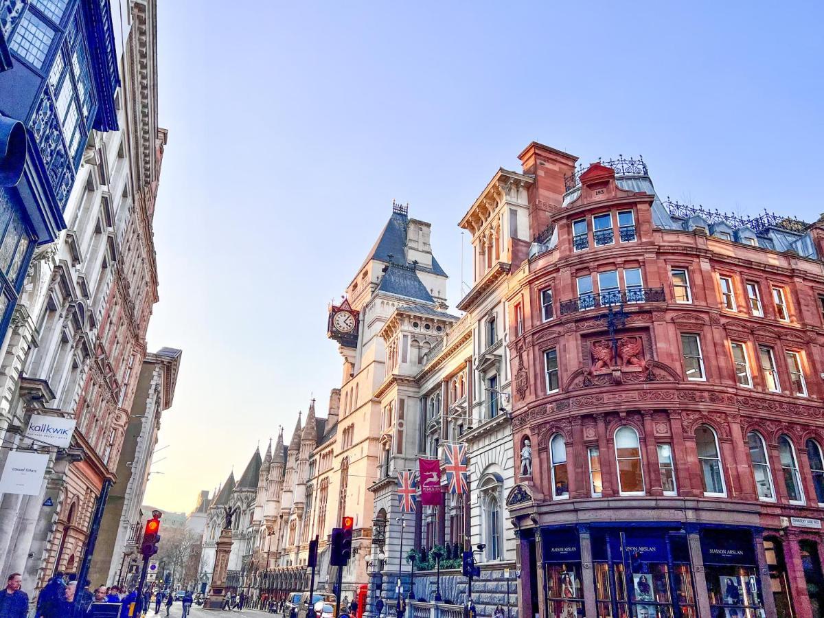 Superior Entire Apartment Between St Pauls Cathedral And Covent Garden Londra Dış mekan fotoğraf