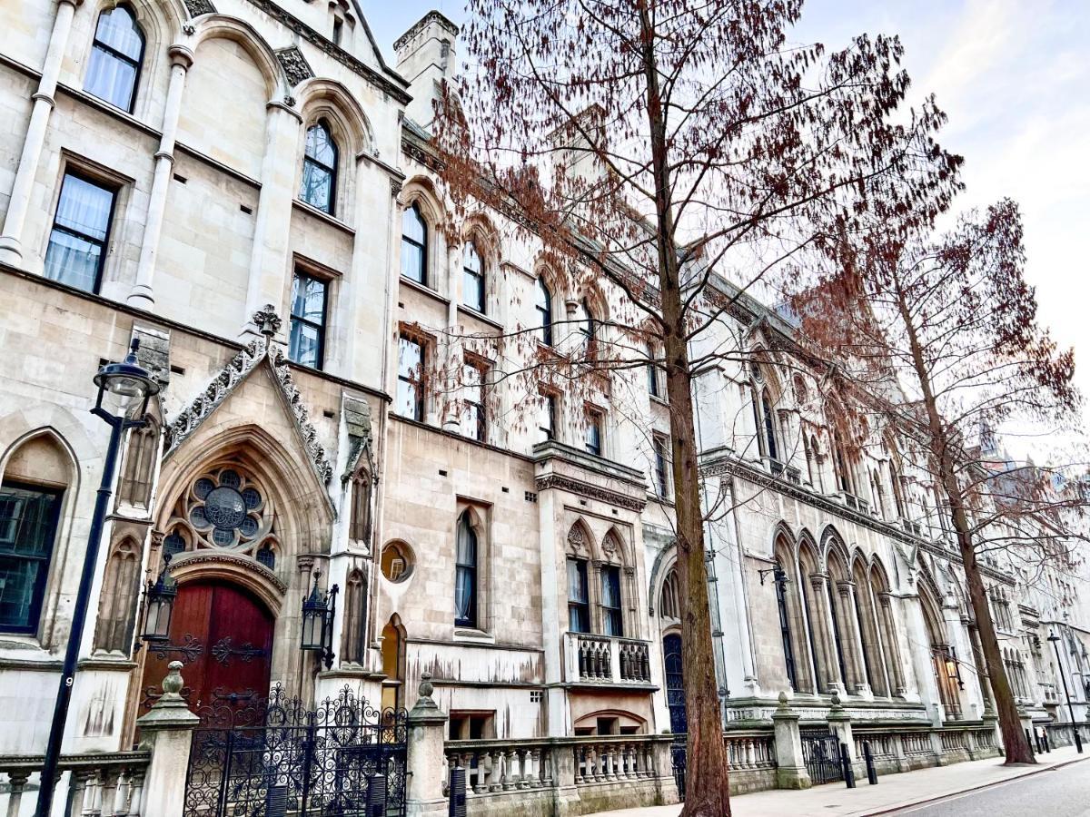 Superior Entire Apartment Between St Pauls Cathedral And Covent Garden Londra Dış mekan fotoğraf