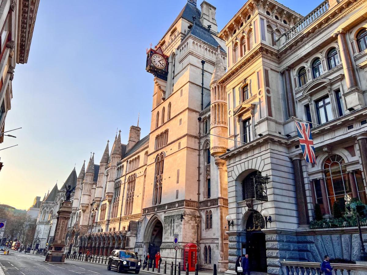 Superior Entire Apartment Between St Pauls Cathedral And Covent Garden Londra Dış mekan fotoğraf